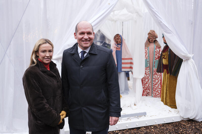 Controversial Nativity Scene at Brussels Grand-Place