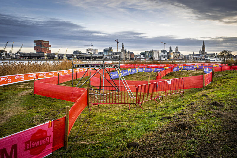 UCI Cyclo-Cross World Cup Antwerp Preparations