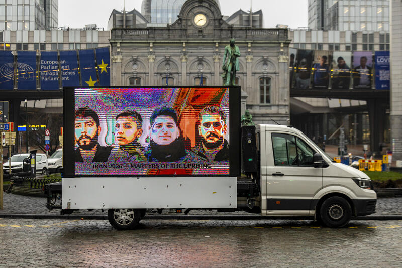 Truck in Support of Iranian Protesters