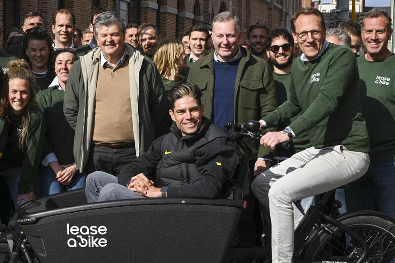 Wout van Aert - Lease a Bike office