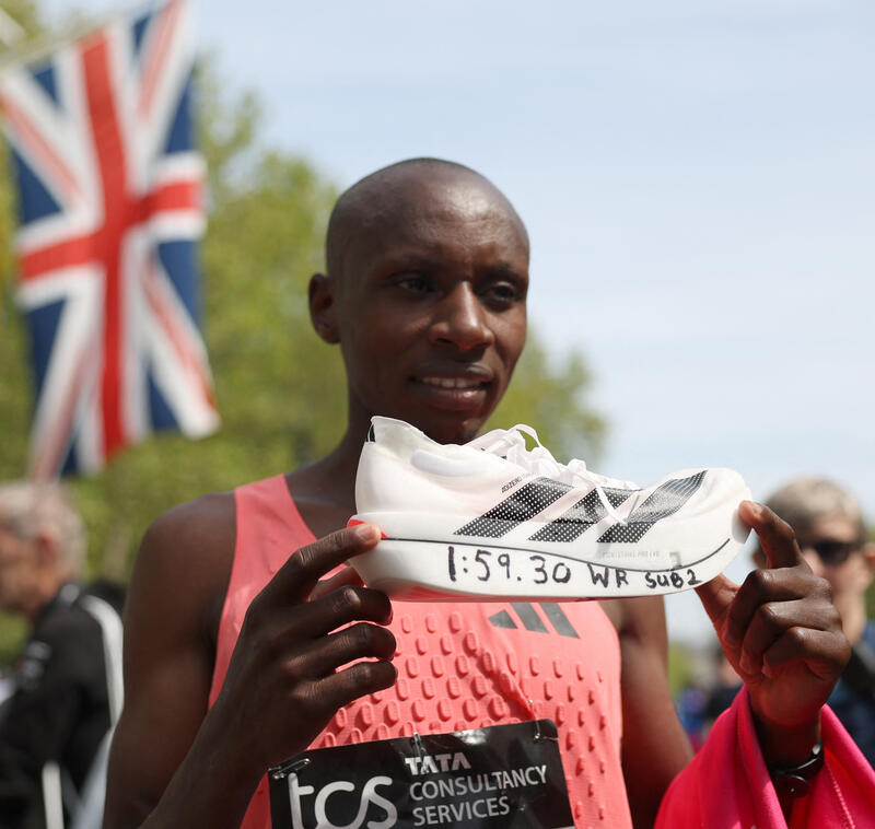 PIX OF THE WEEK - 18