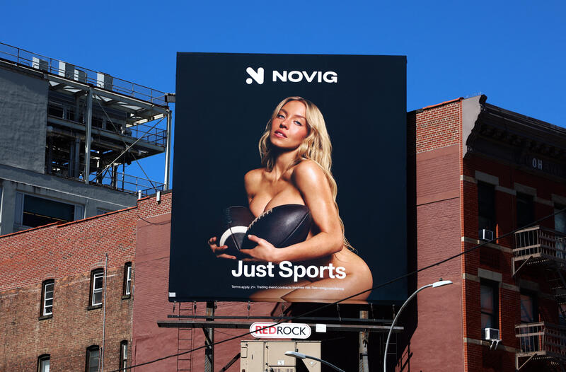Sydney Sweeney - Controversial Ad