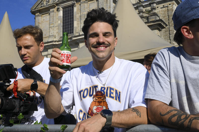 Average Rob - Tout Bien