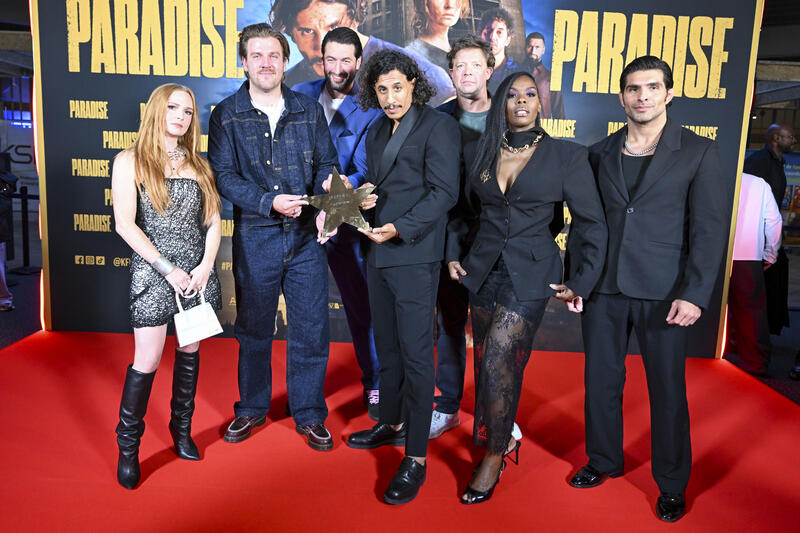 Paradise - Premiere