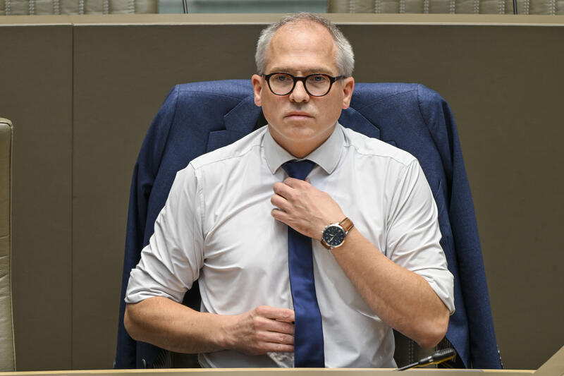 Plenary Session - Flemish Parliament